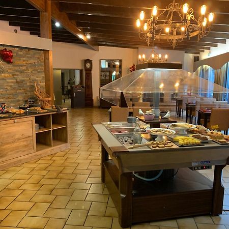 Logis Hotel Le Lac Embrun Exterior foto