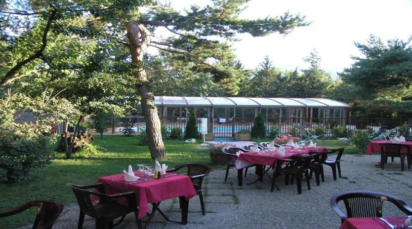 Logis Hotel Le Lac Embrun Exterior foto
