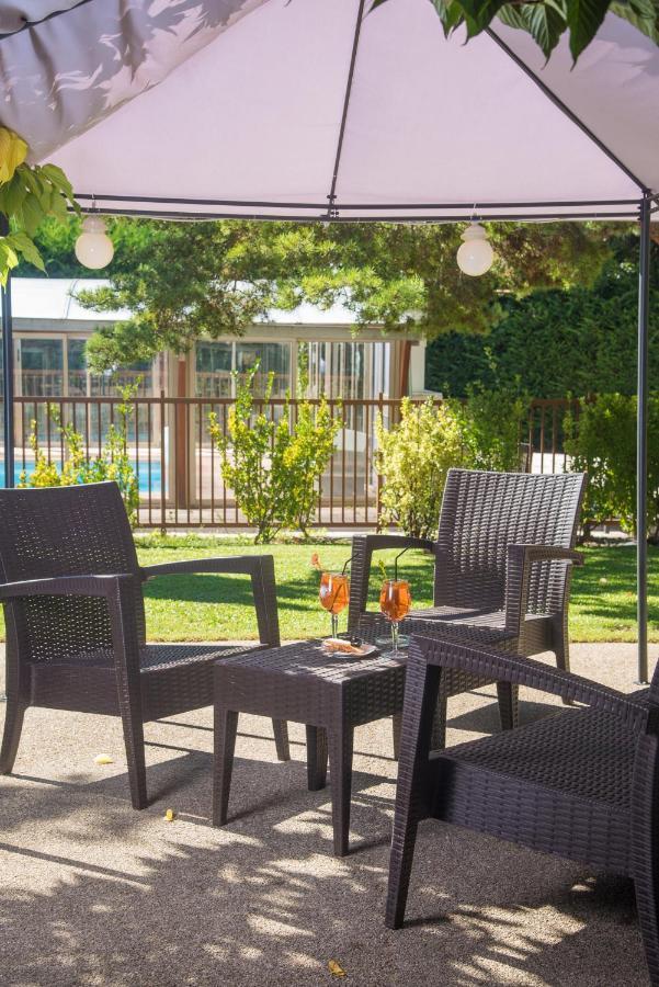 Logis Hotel Le Lac Embrun Exterior foto